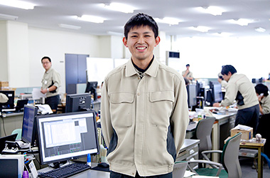 写真：佐々木　裕也